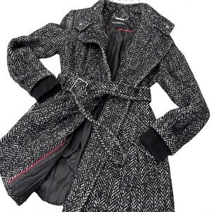 Express Women's Black and White Trench Coat